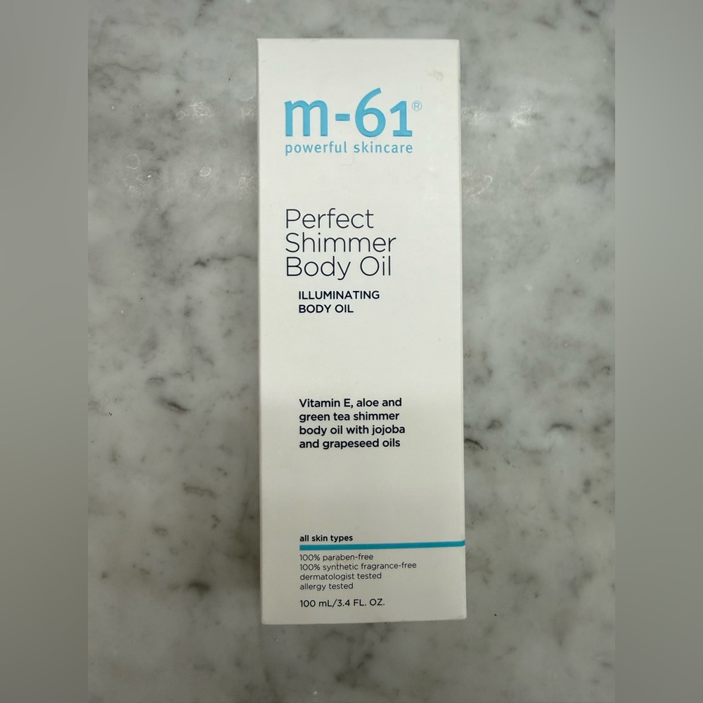 New -  m- 61 Perfect Shimmer Body Oil